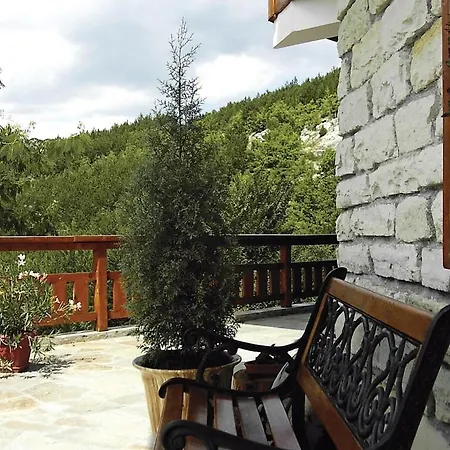 Zhivka House Glavatarci