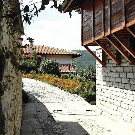 Nyaraló Zhivka House