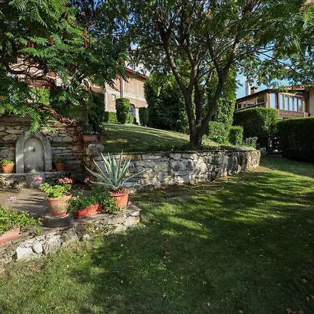 Zhivka House Glavatarci